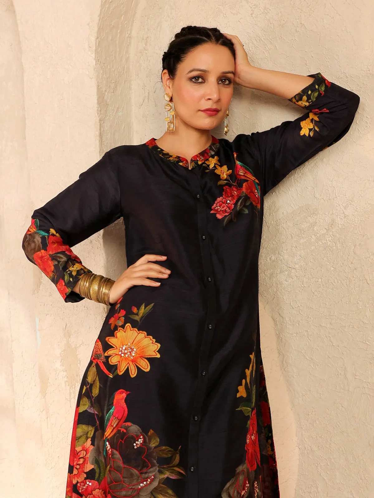 Black printed sill kurti set with sequins detailing