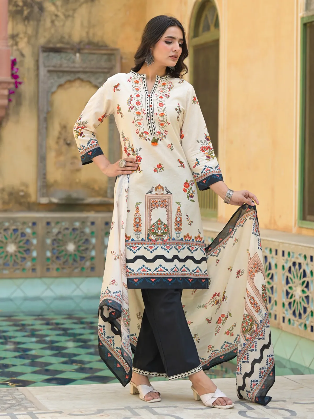 Cream peach silk printed kurti set