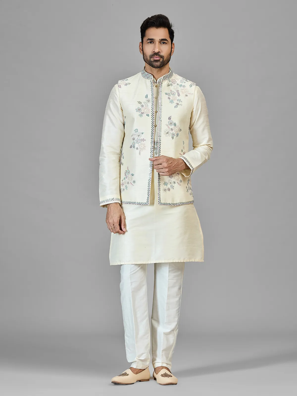 Cream silk waistcoat set with aabla work