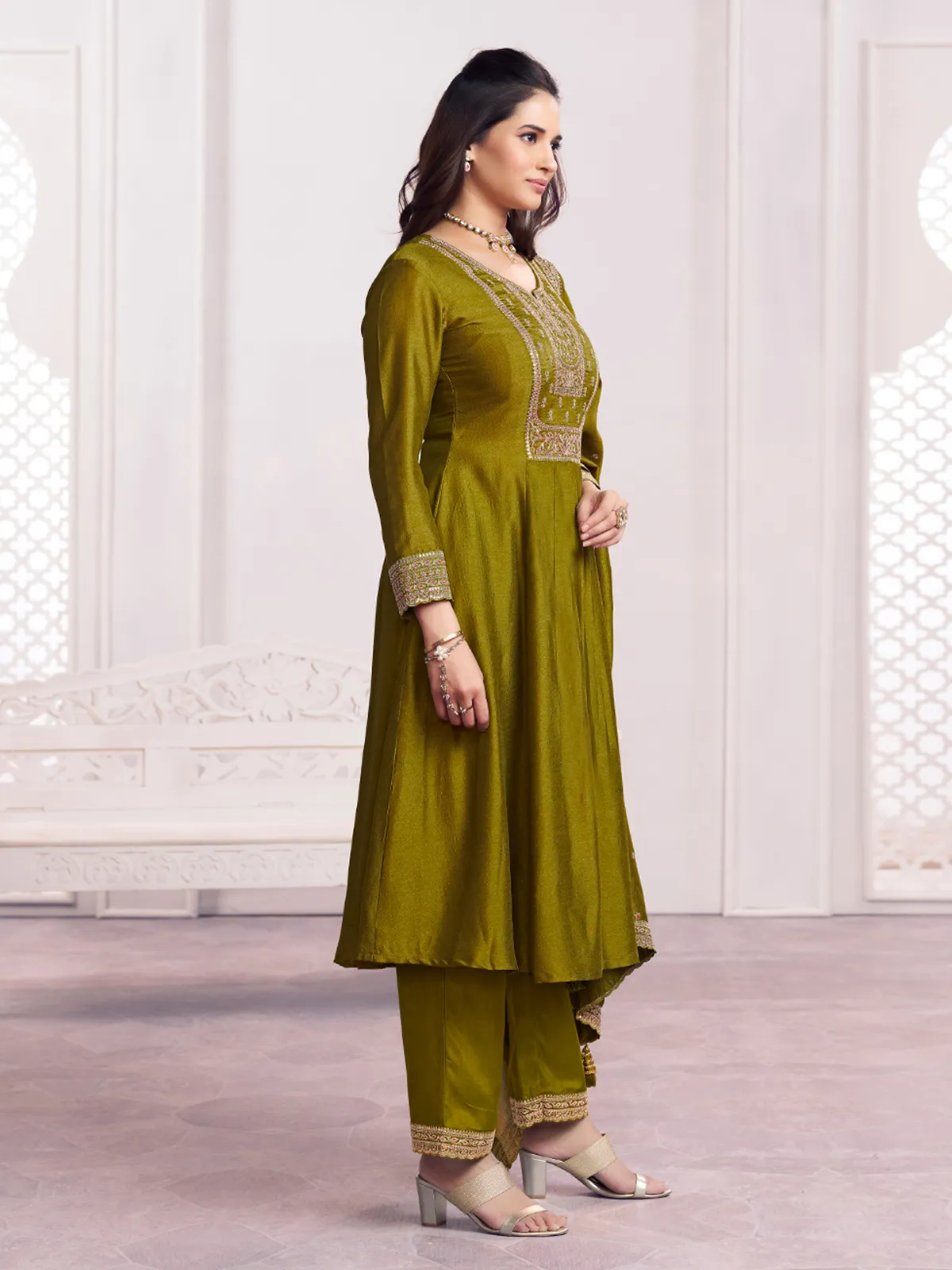 Green festive shimmer chinon anarkali flair