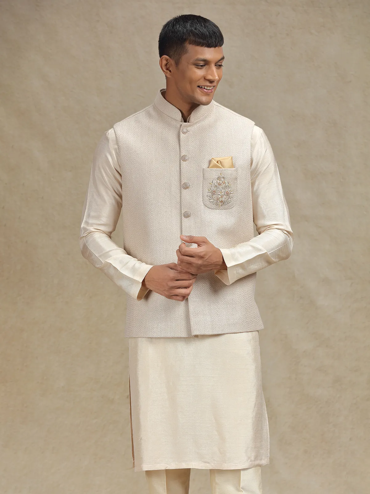 Natural beige waistcoat set with intricate work
