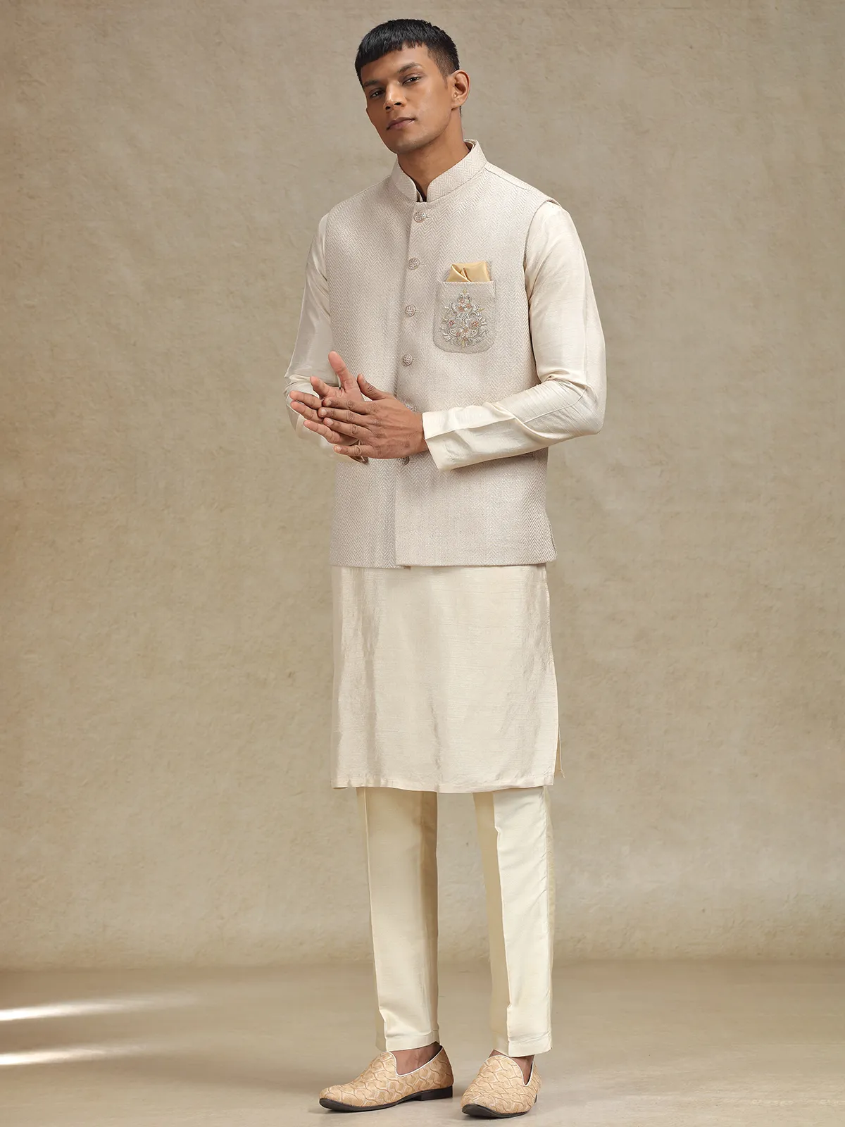 Natural beige waistcoat set with intricate work