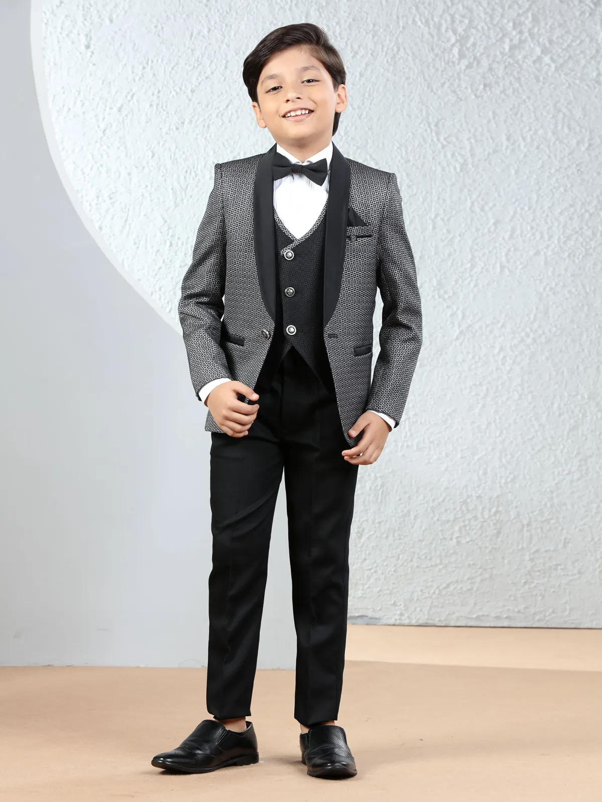 Textured grey terry rayon coat suit