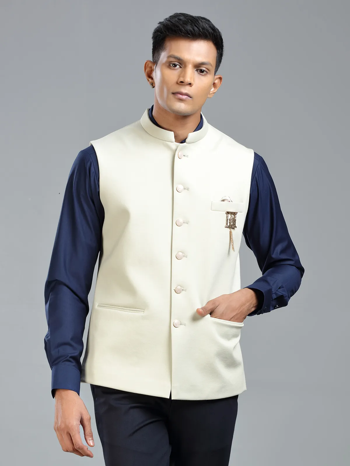 Timeless and stylish cream waistcoat for men