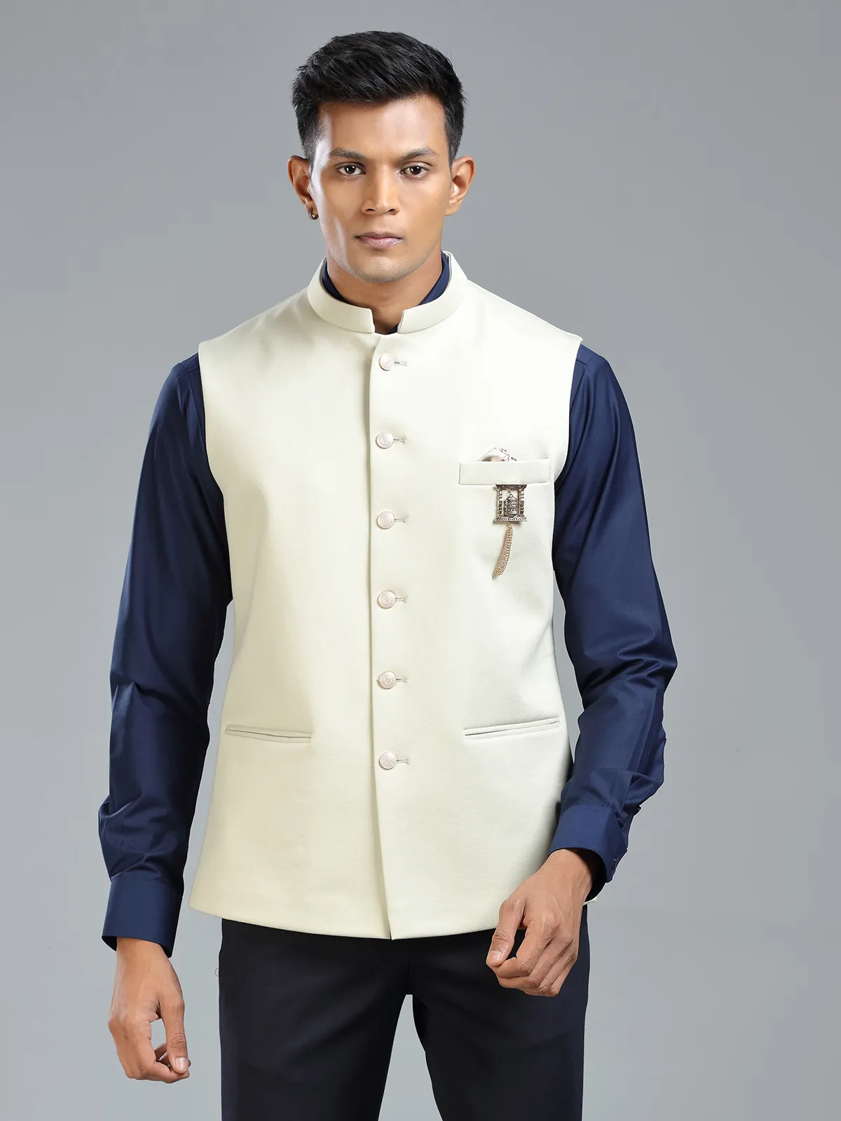 Timeless and stylish cream waistcoat for men