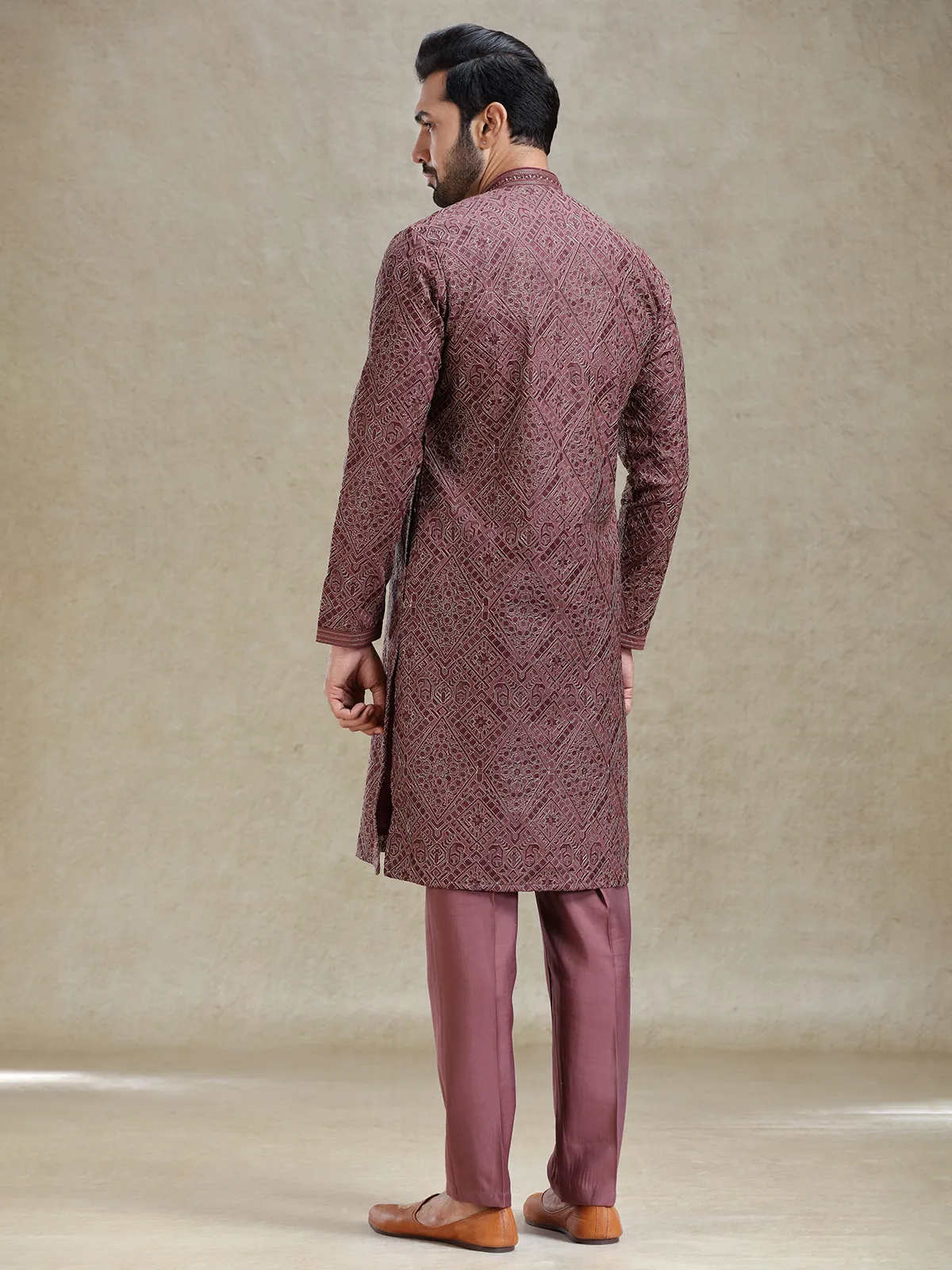 Wine kurta set for ethereal charming look