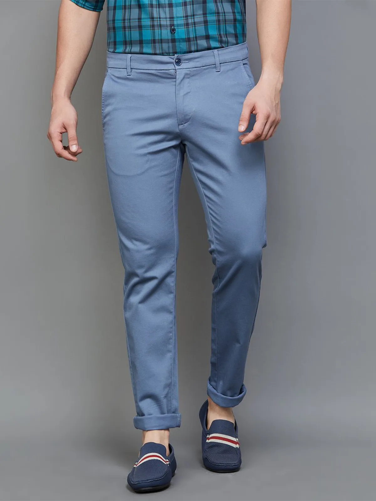 Arrow blue cotton solid trouser