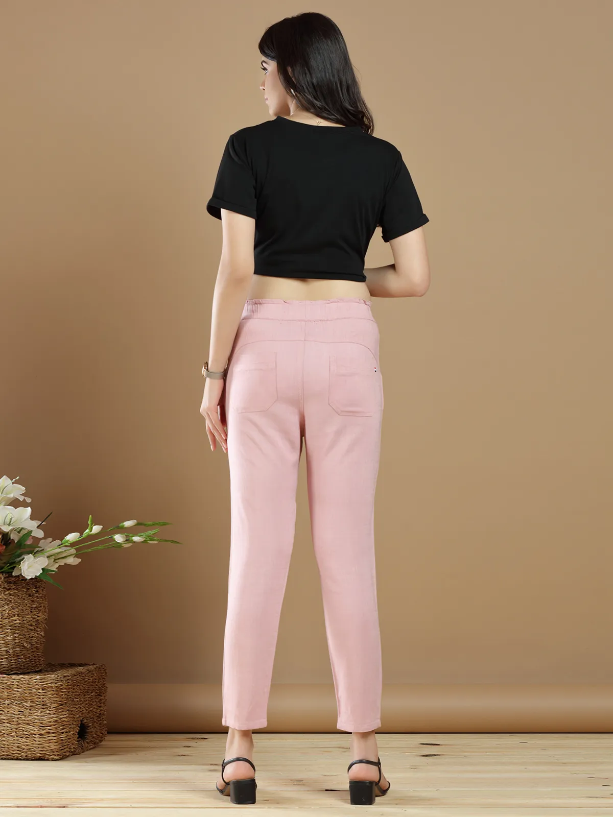 Baby pink linen plain pant for casual wear