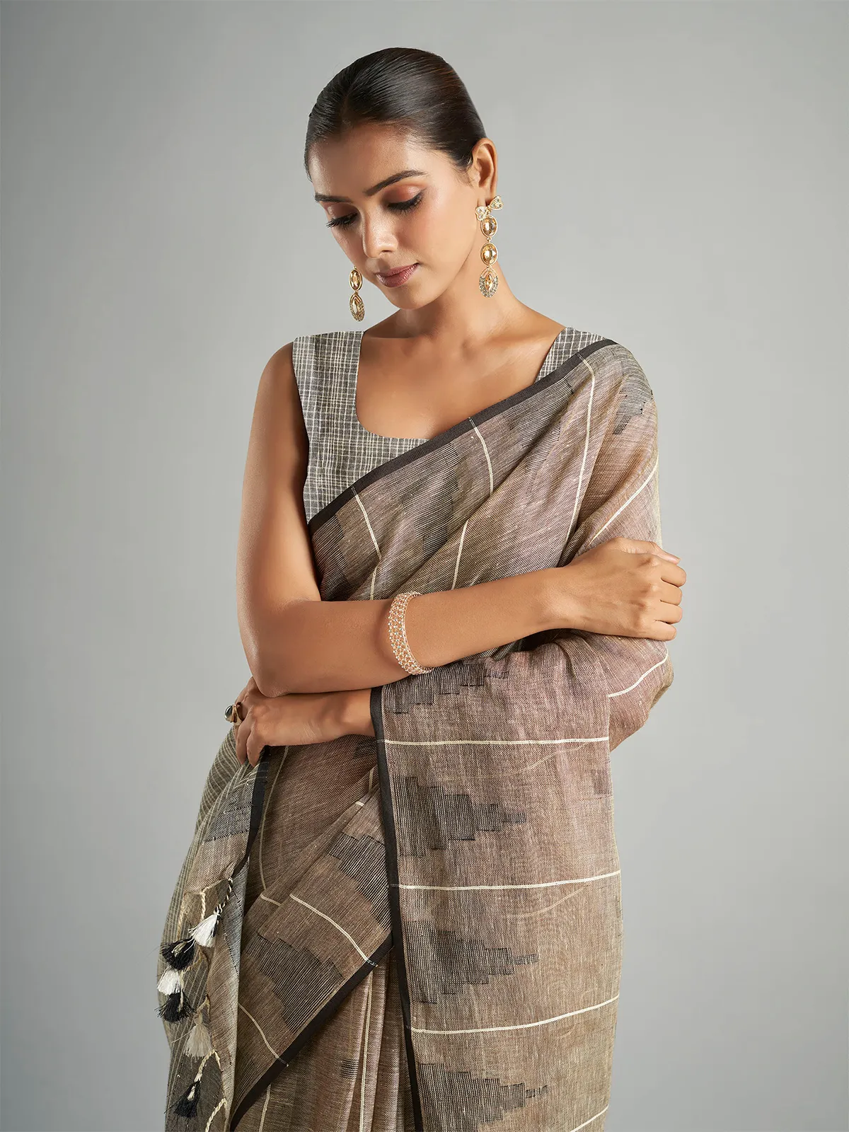 Beige cotton linen stripe saree