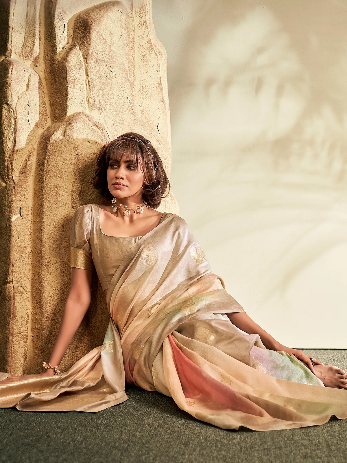 Beige shaded digital print saree