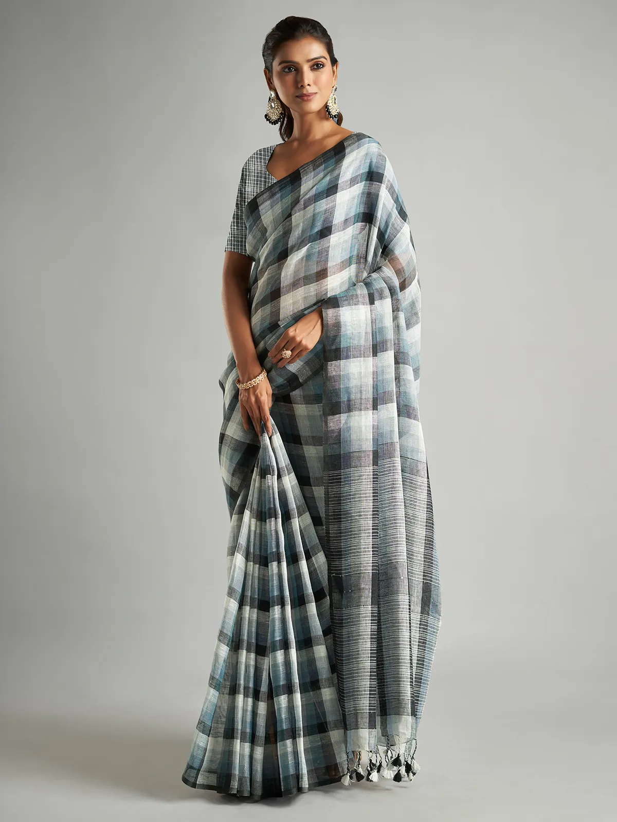 Black and white checks cotton linen saree