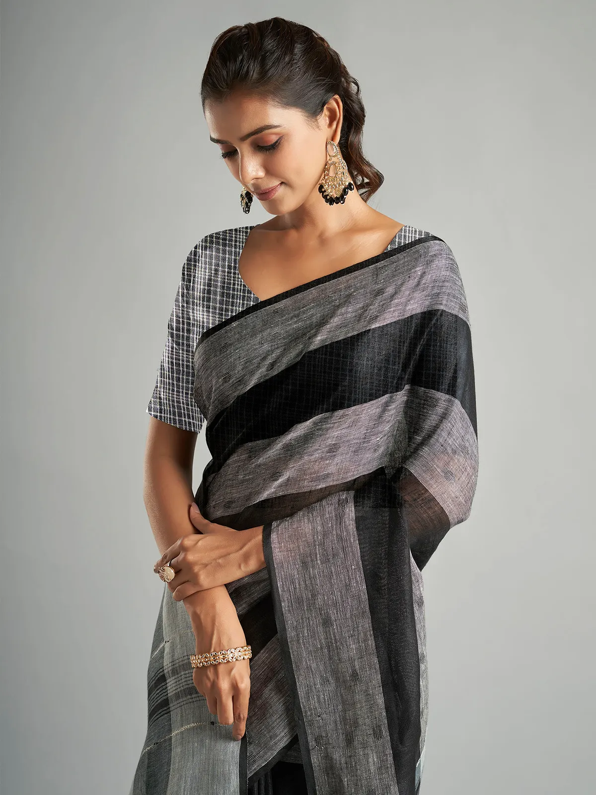 Black cotton linen saree