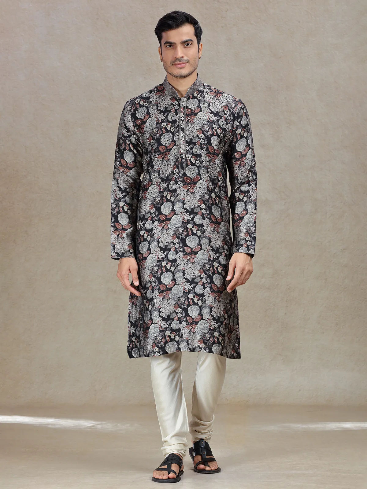Black elegant sophisticated mens kurta set in tussar silk