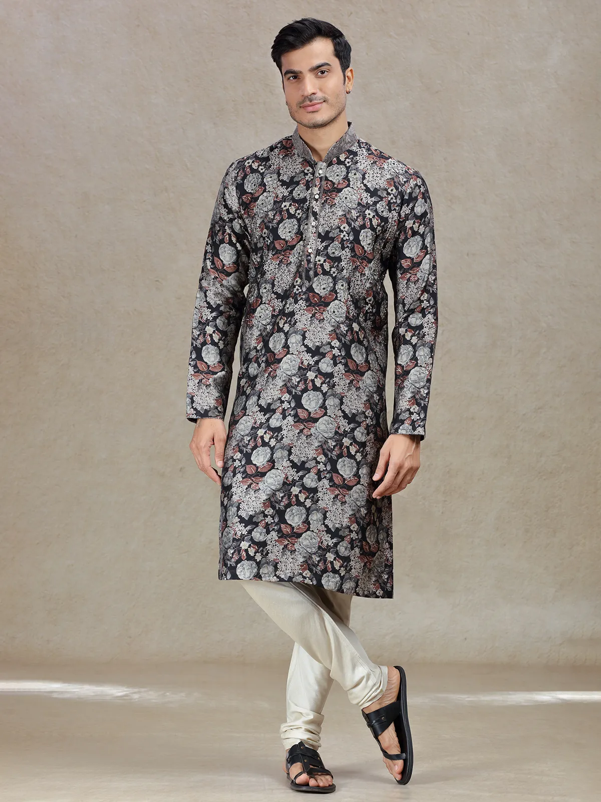 Black elegant sophisticated mens kurta set in tussar silk