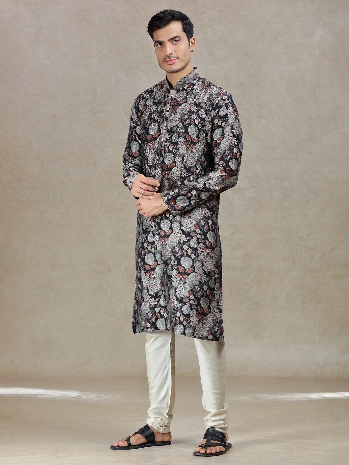 Black elegant sophisticated mens kurta set in tussar silk