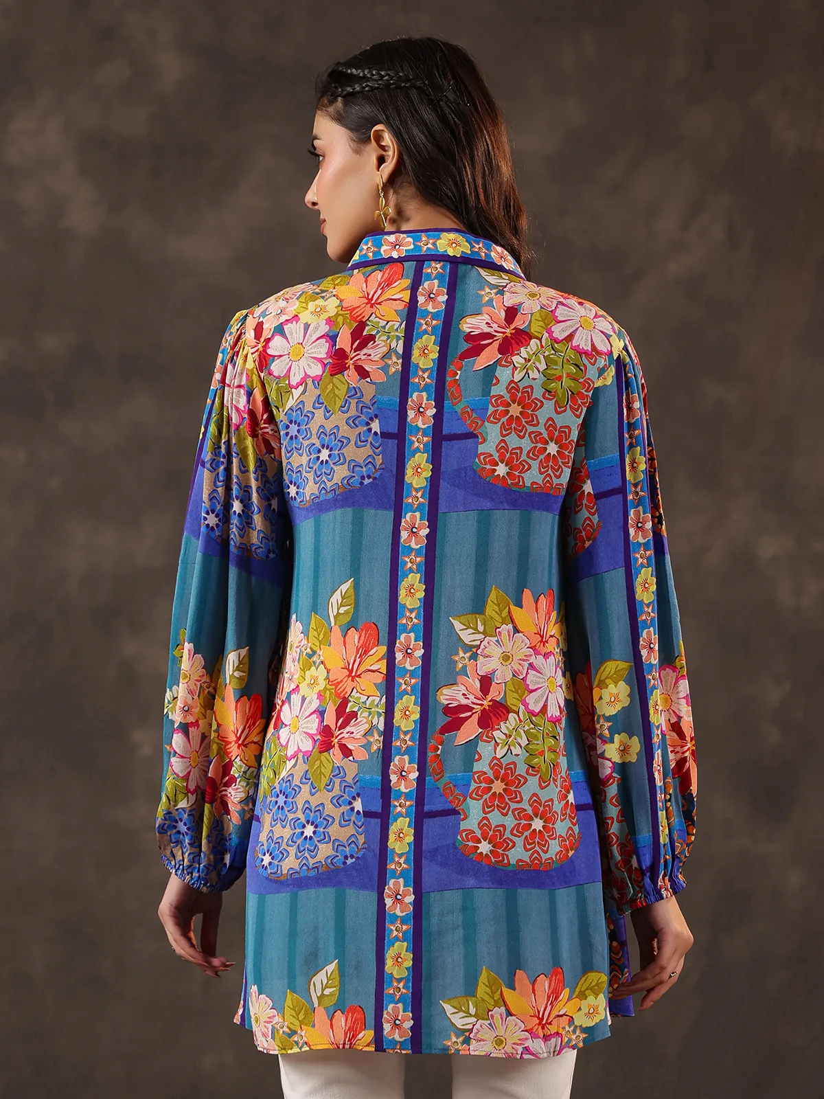 Blue viscose crepe printed casual short kurti