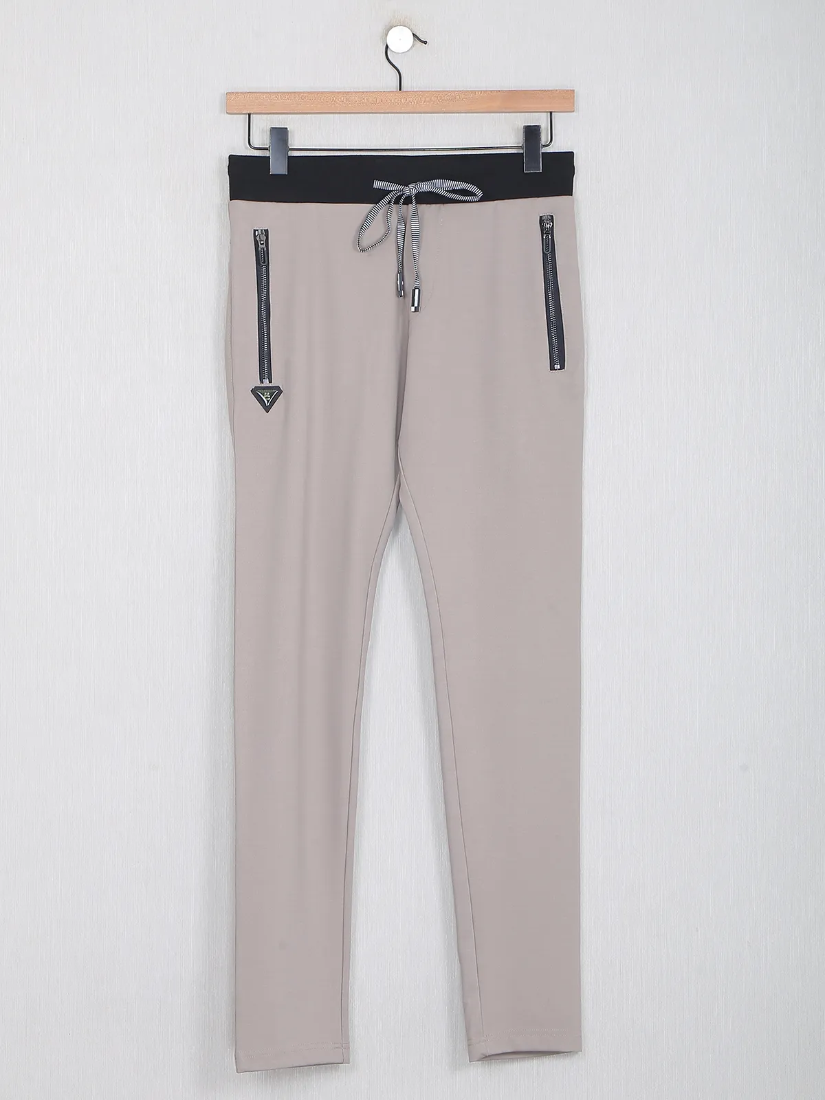 Chopstick beige comfortable track pant