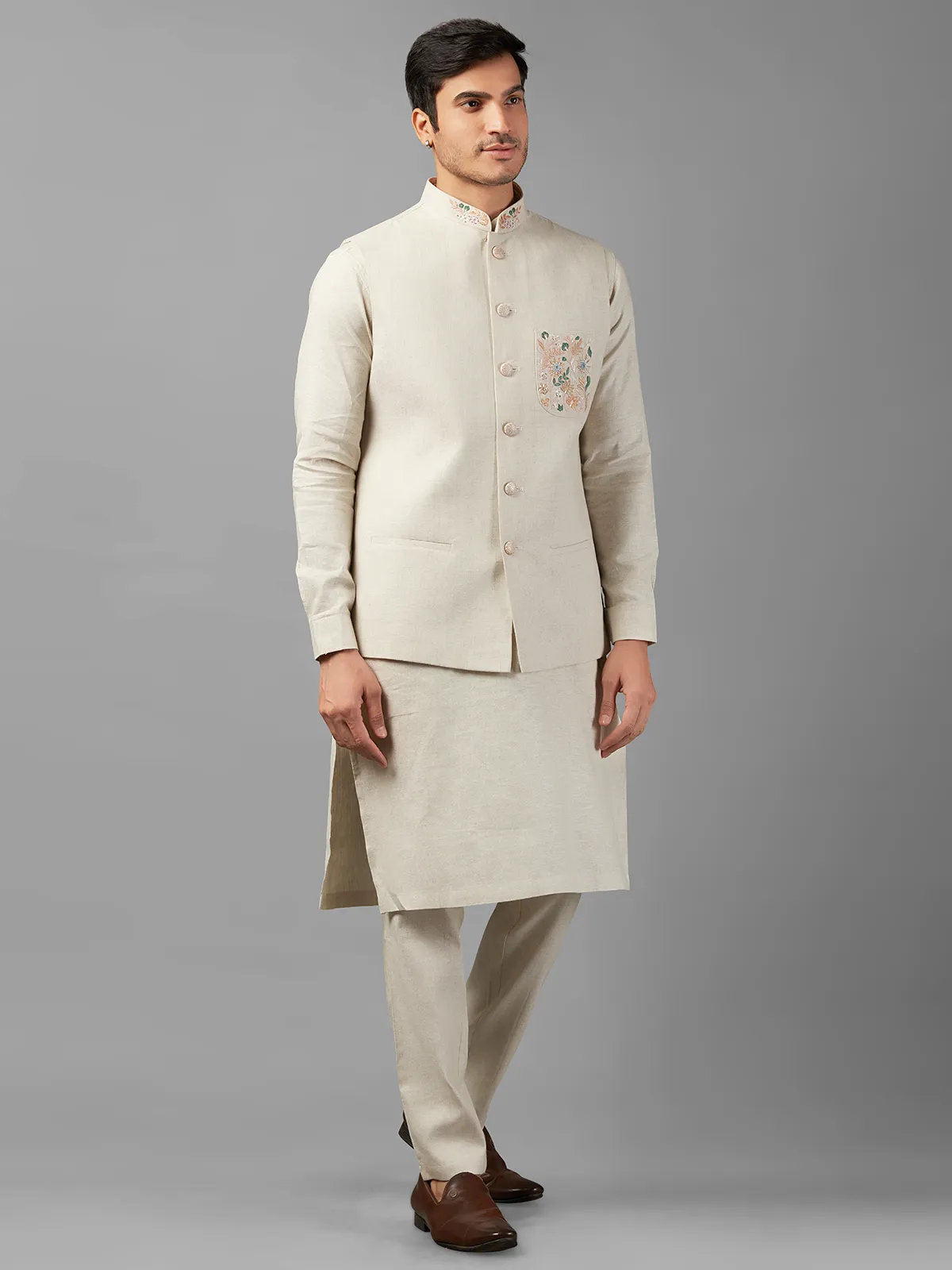 Classic off-white linen waistcoat set