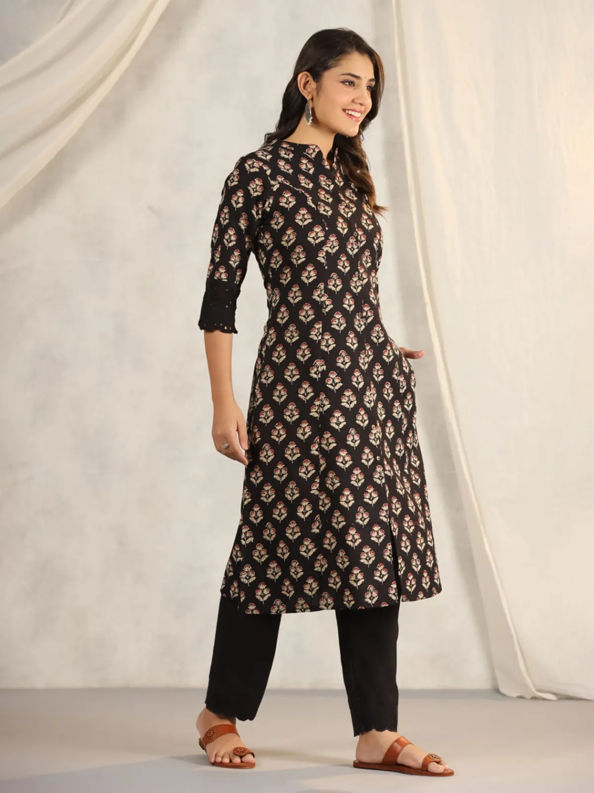 Classy printed black kurti in cotton