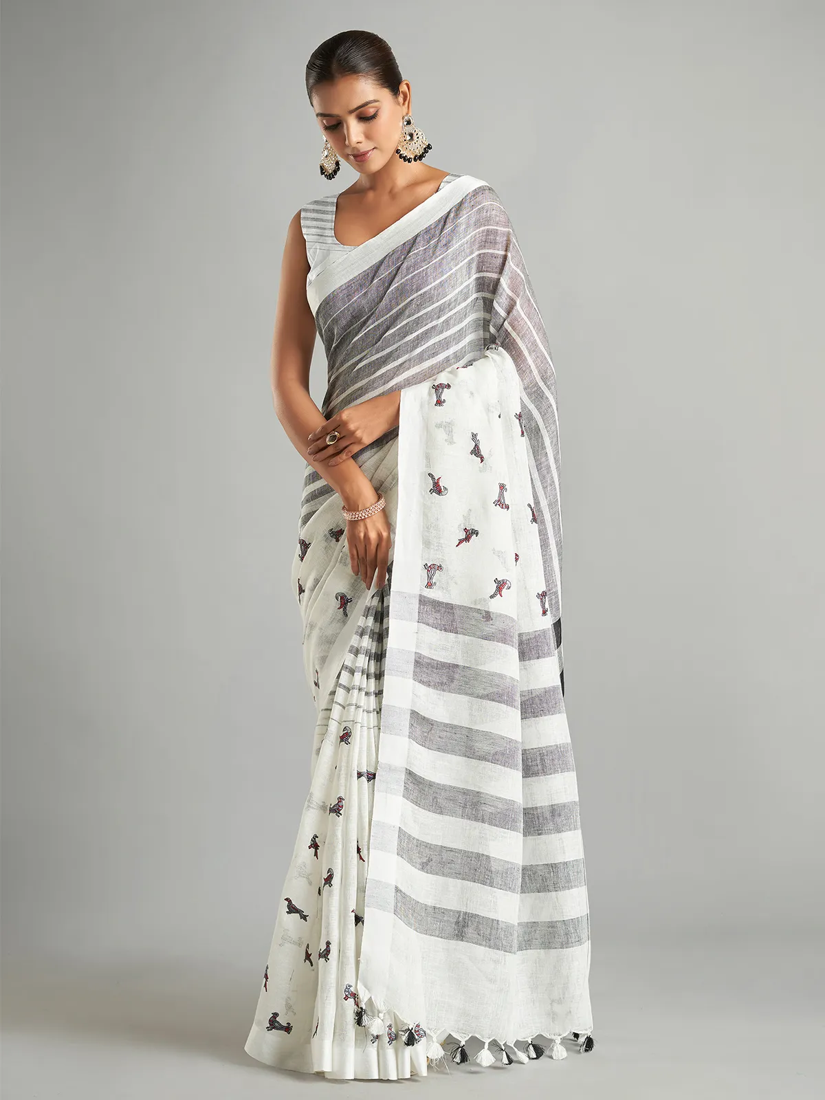 Cotton linen white saree