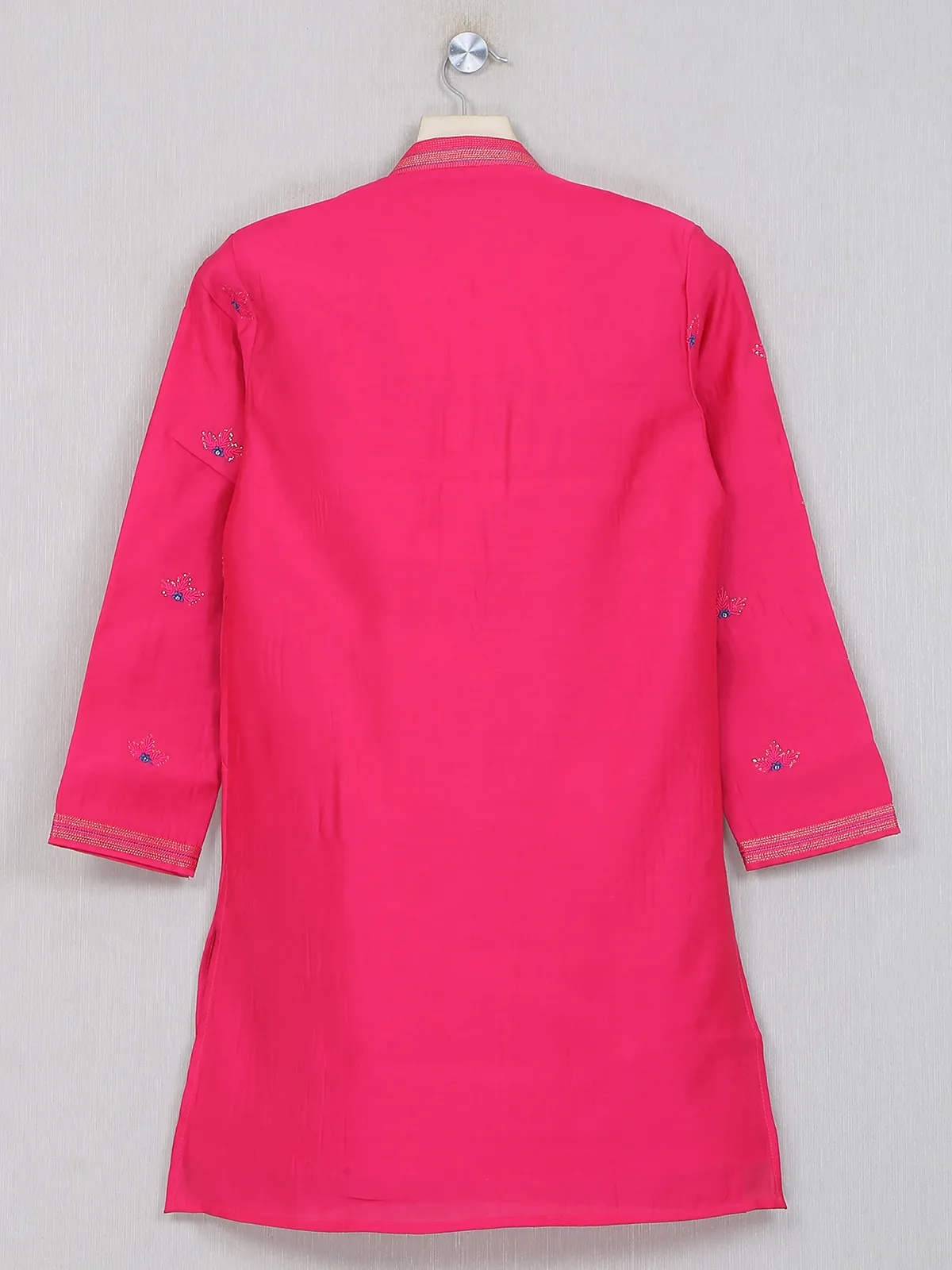 Cotton silk festive wear kurta suit in magenta hued