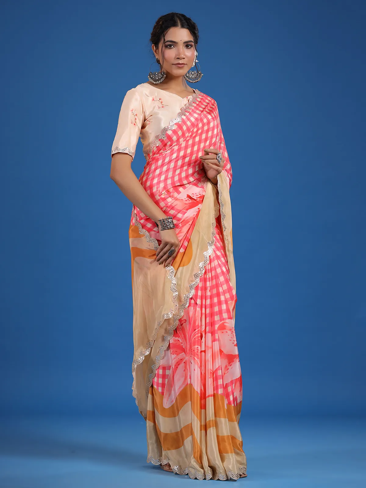 Cream and pink checks printed saree