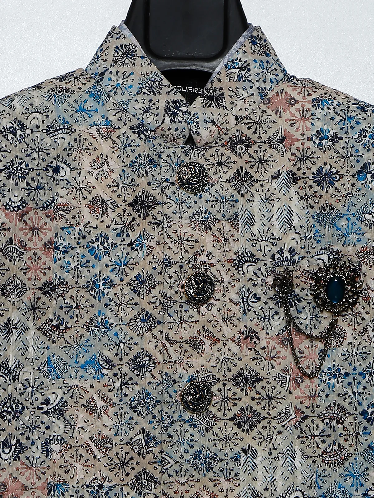 Cream silk embroidery waistcoat set