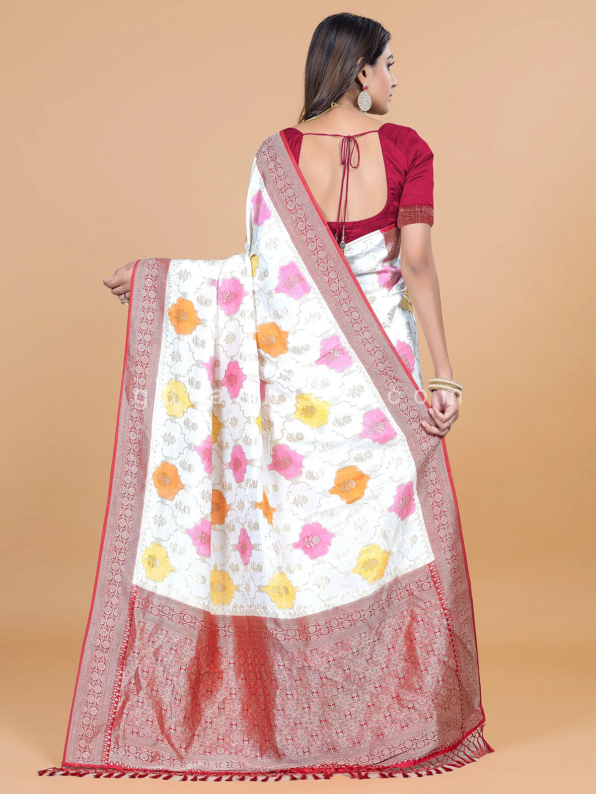 Cream dola silk saree for wedding