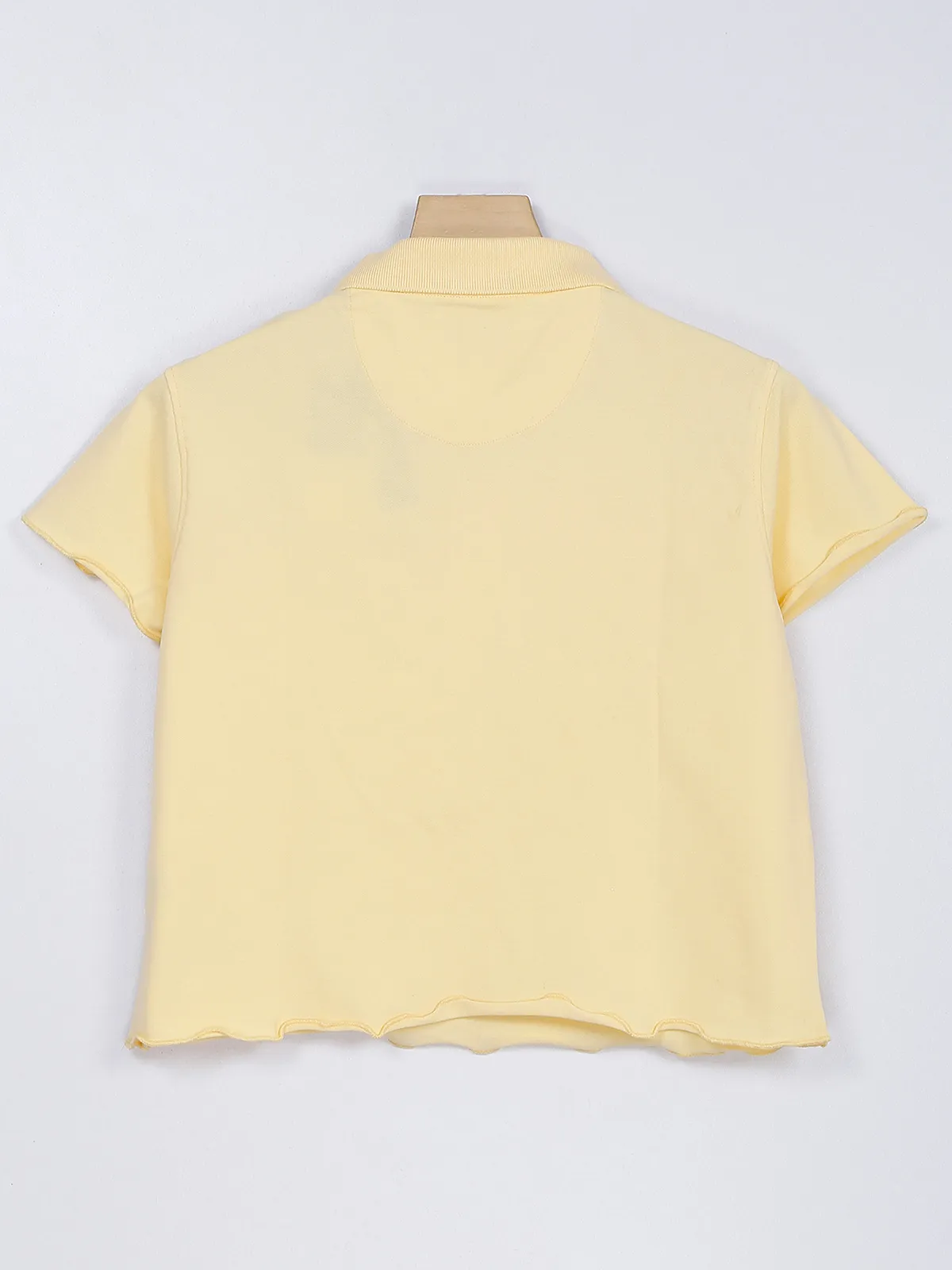 Crimsoune Club light yellow plain t shirt