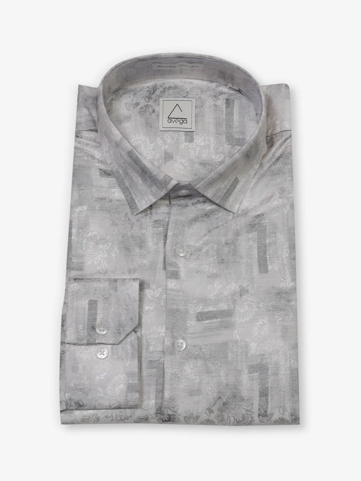 Dashing grey cotton shirt for party wear