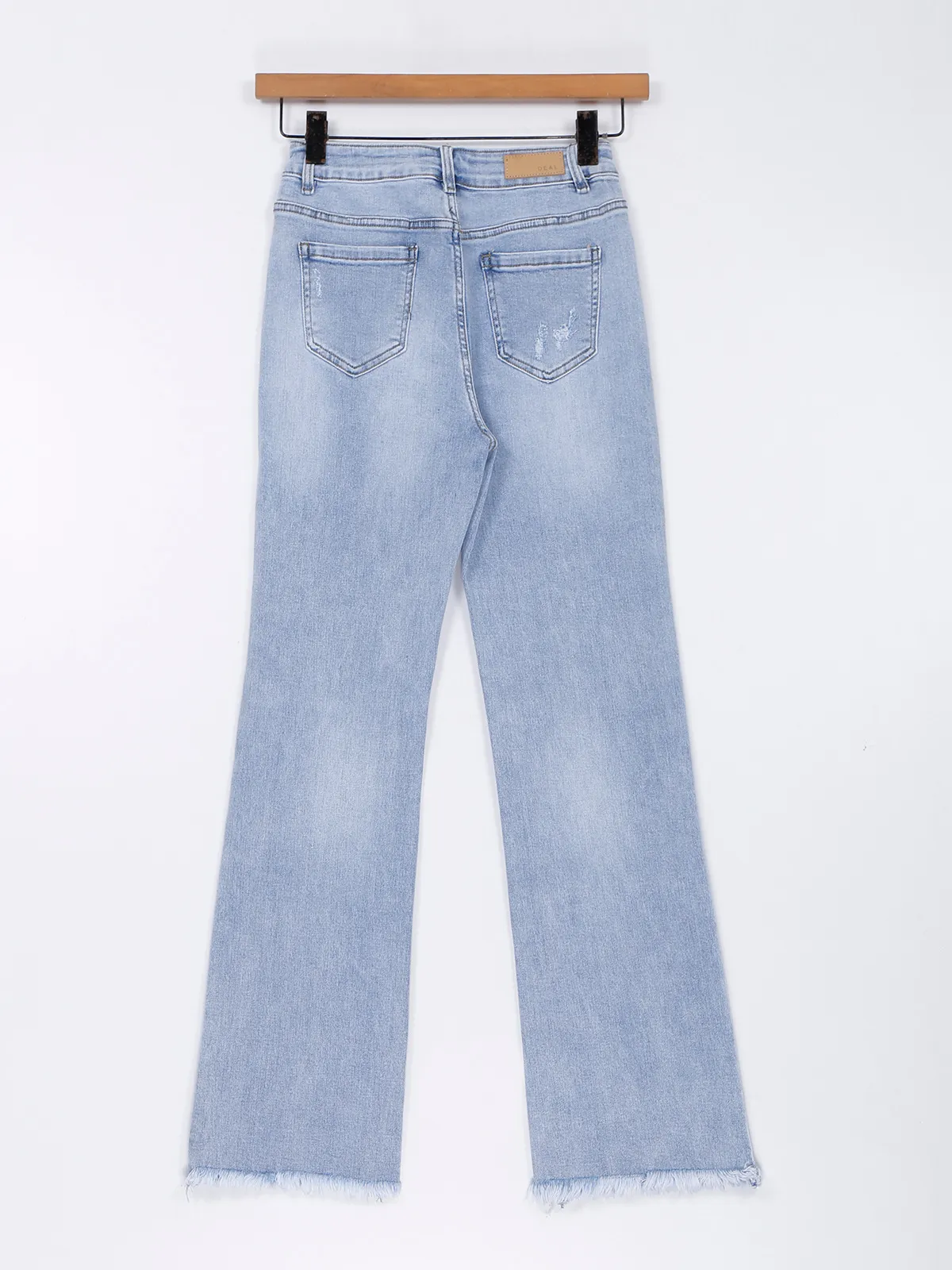 Deal light blue straight jeans