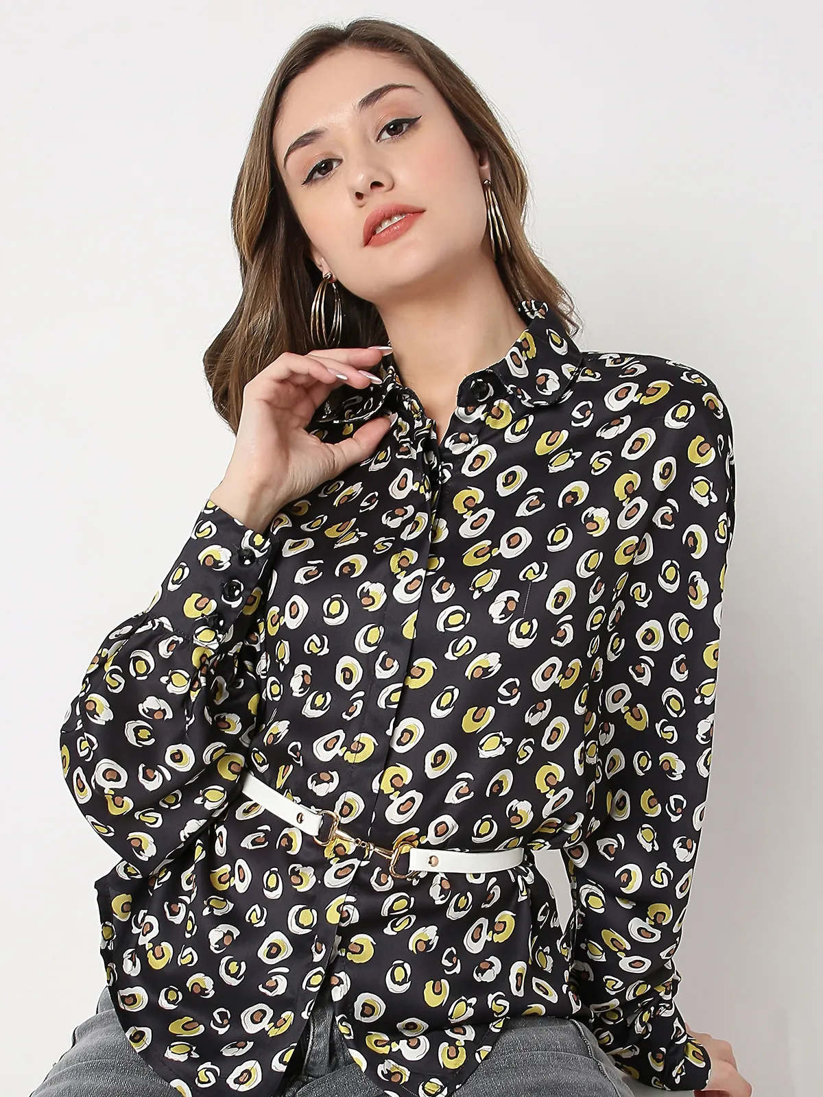 Deal polyester printed black shirt