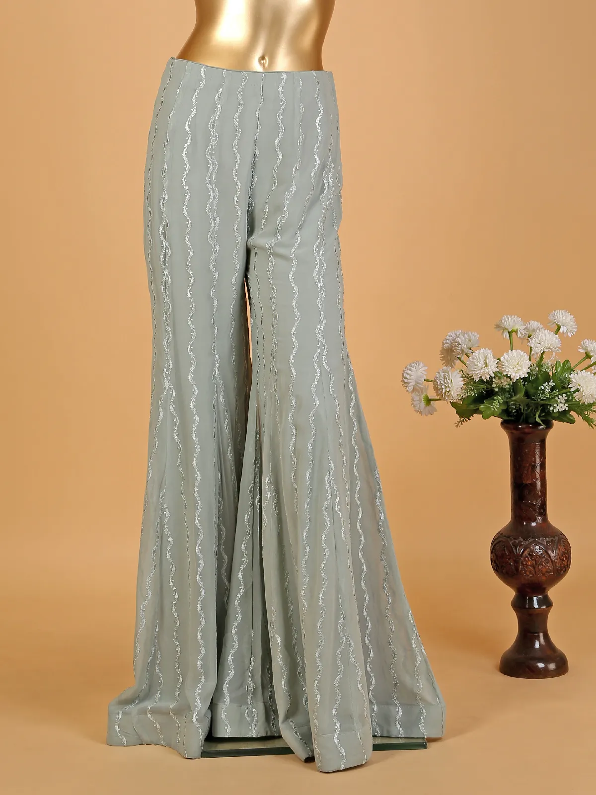 Elegant georgette grey palazzo suit