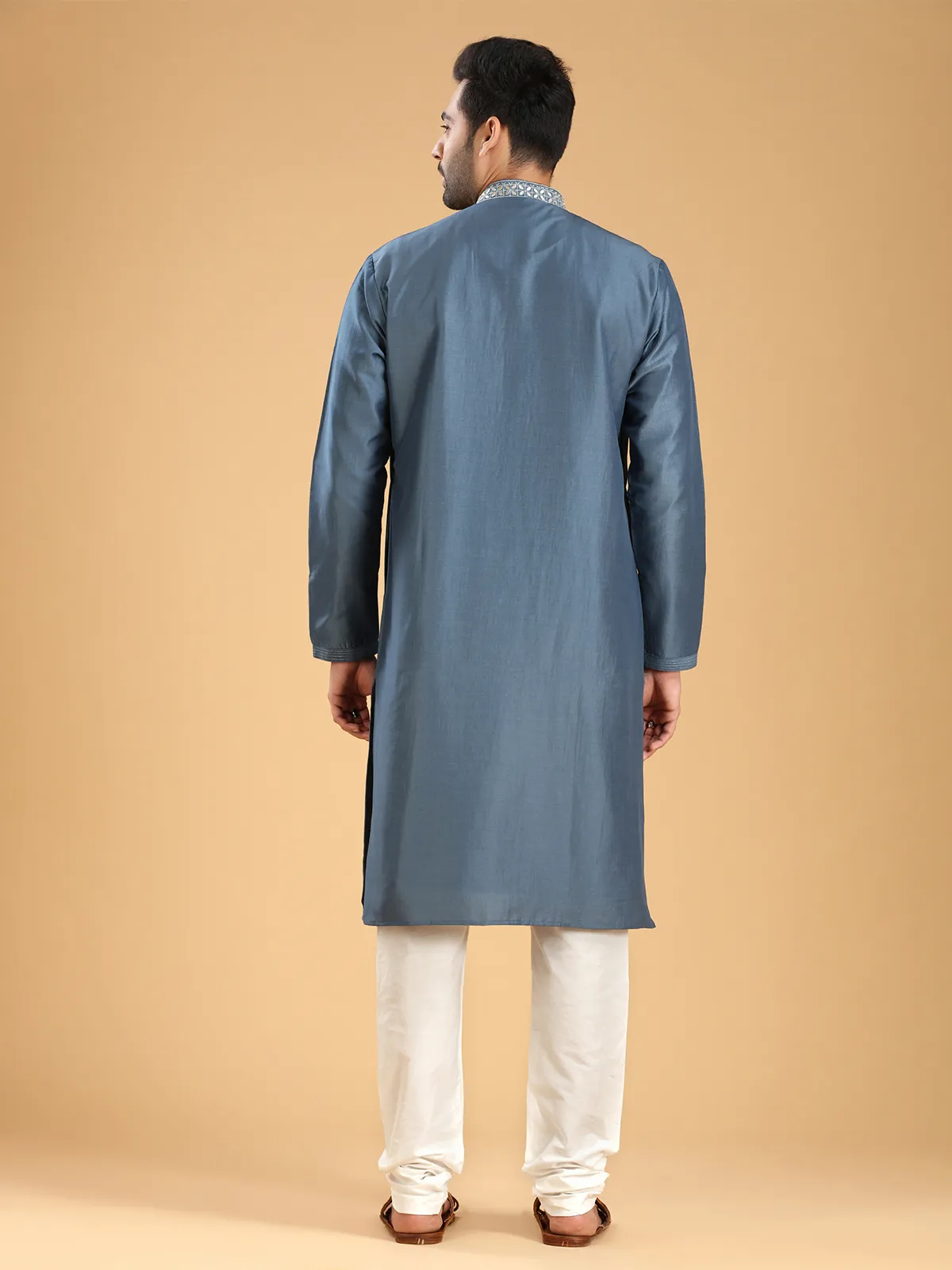 Elegant grey kurta suit in silk