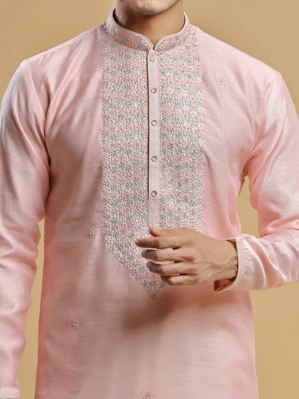 Festive wear pink kurta suit for festive