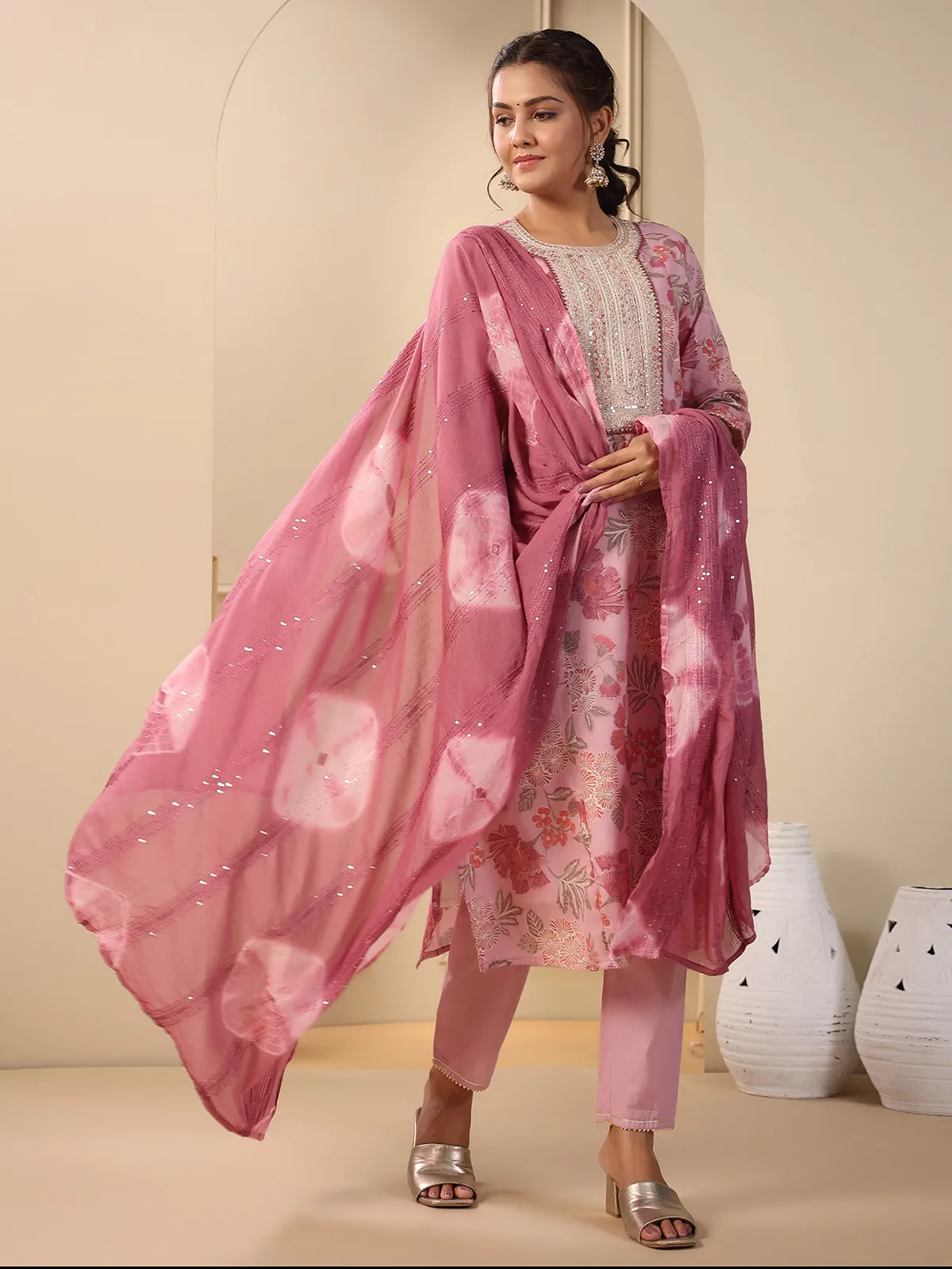Floral printed onion pink cotton kurti set
