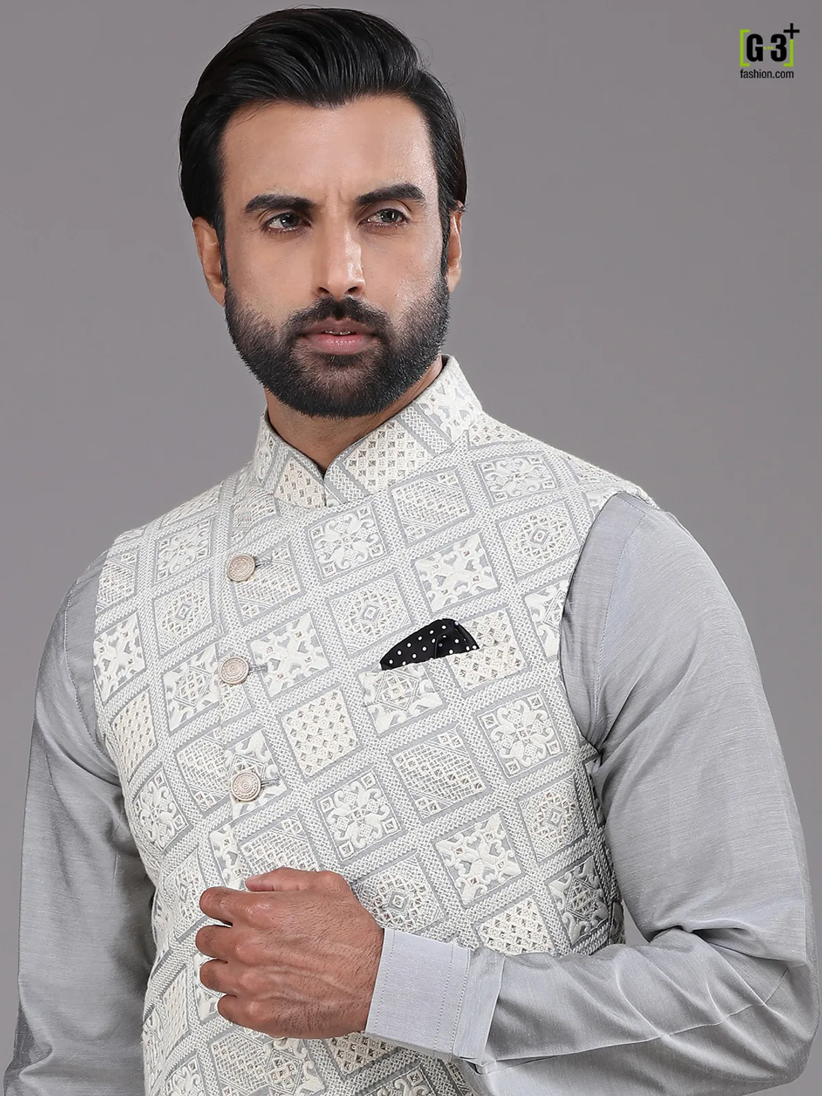 Grey chikan waistcoat set in silk