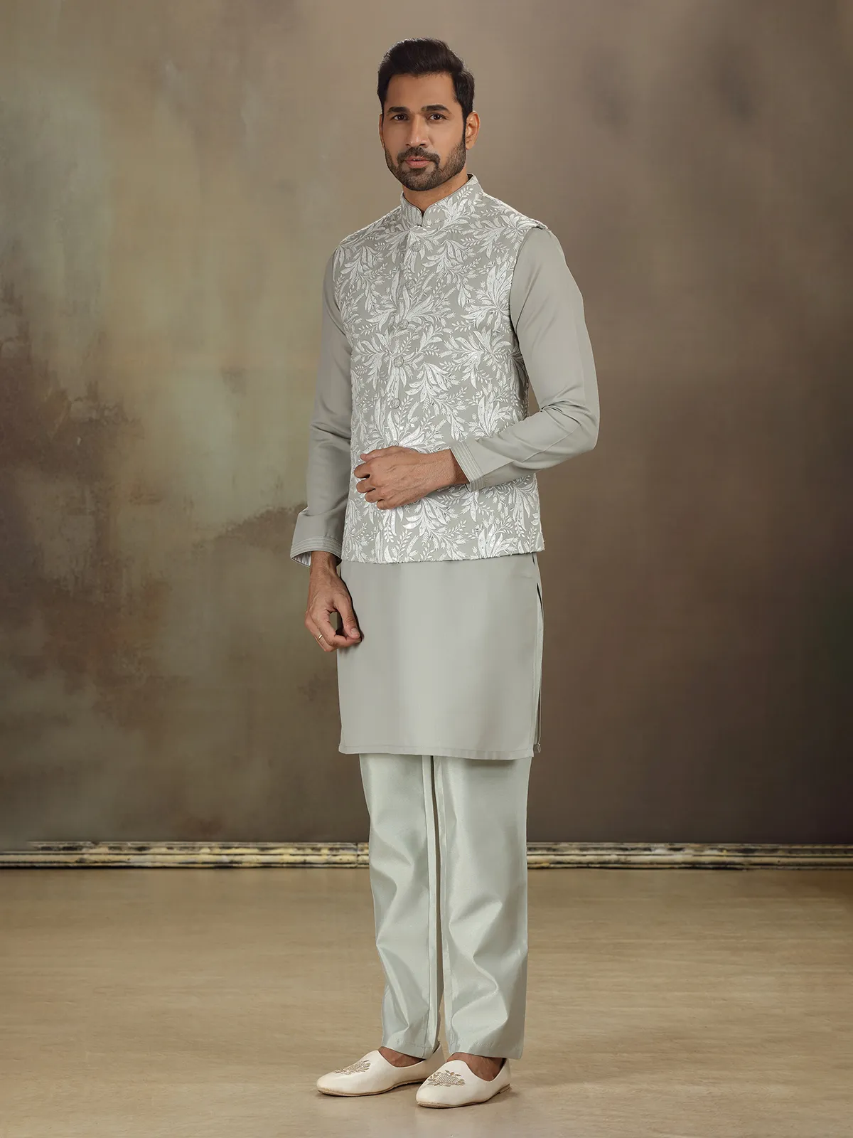 Grey cotton silk embroidered waistcoat set