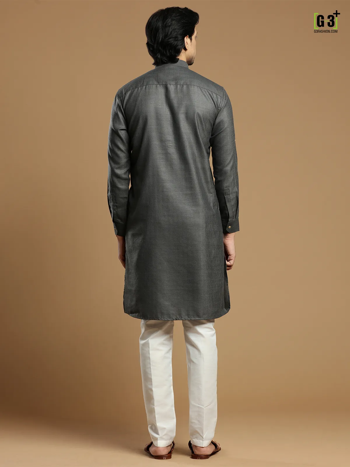 Grey hue solid cotton men kurta suit for festivals