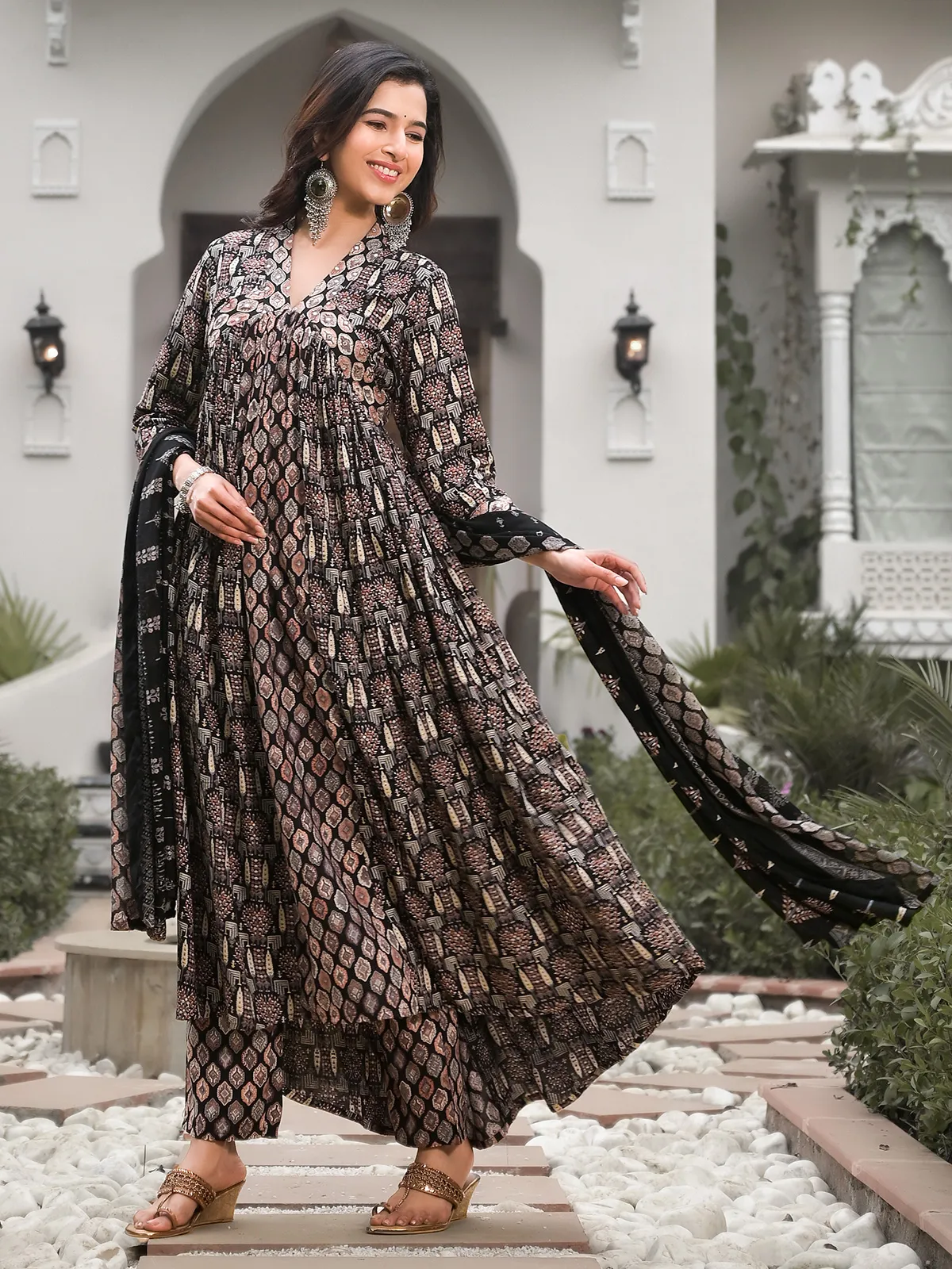 Latest black printed kurti set in cotton