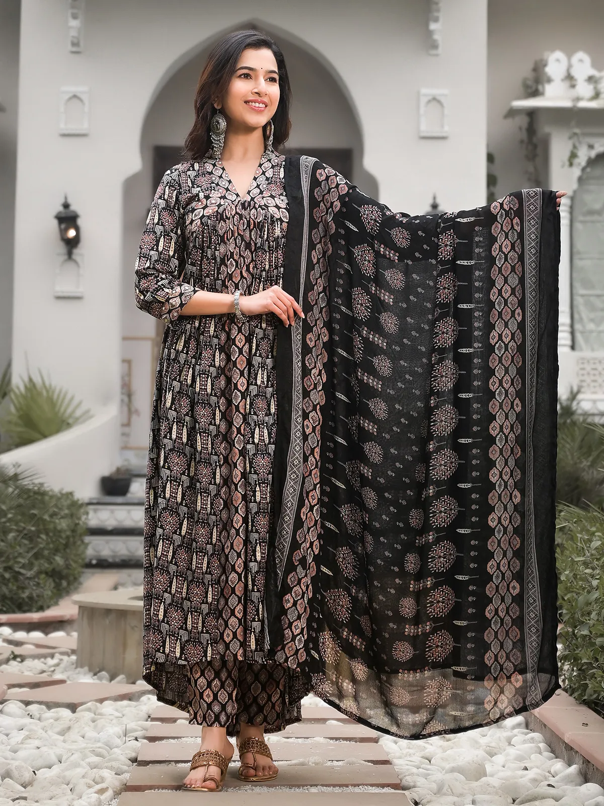 Latest black printed kurti set in cotton