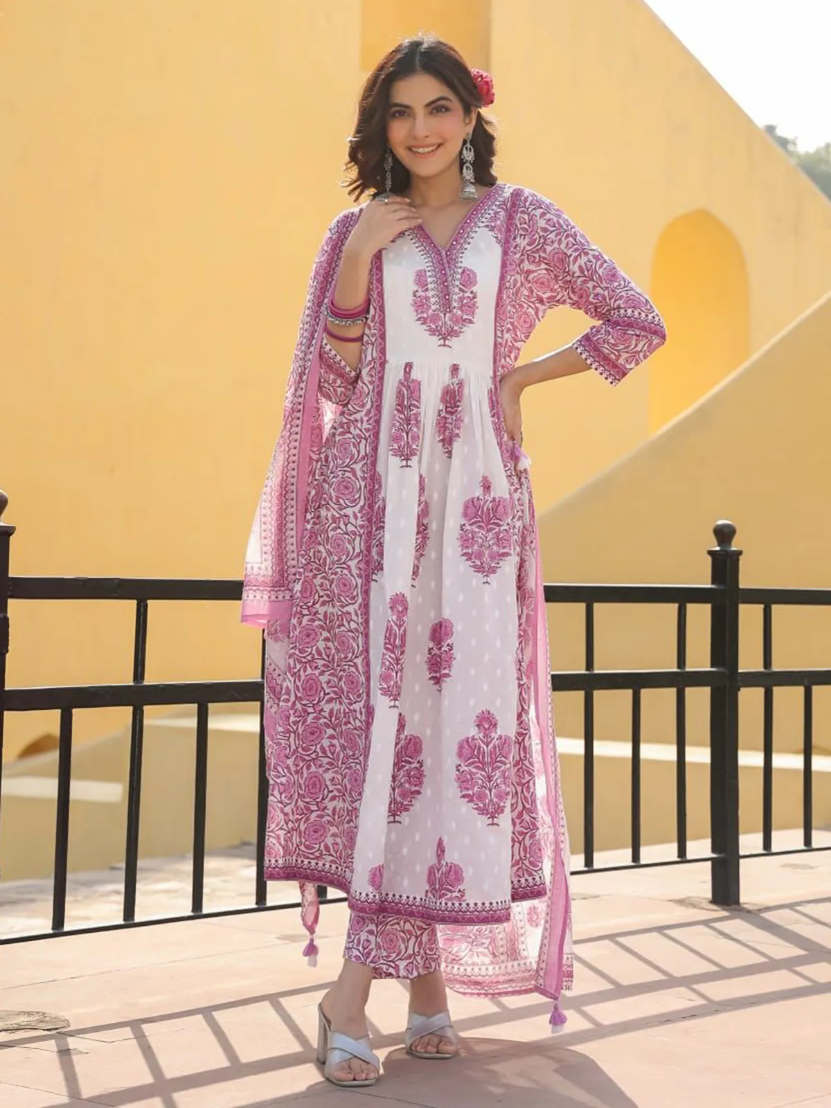 Latest off white and pink cotton printed kurti set