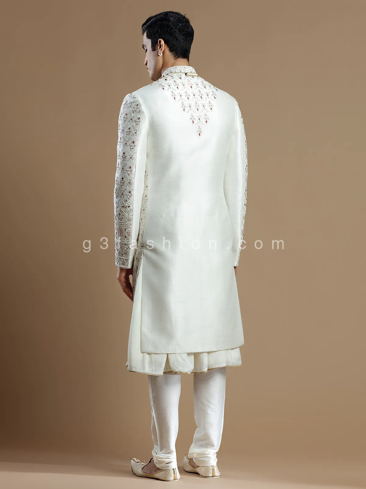 Lavish groom wear raw silk sherwani in cream