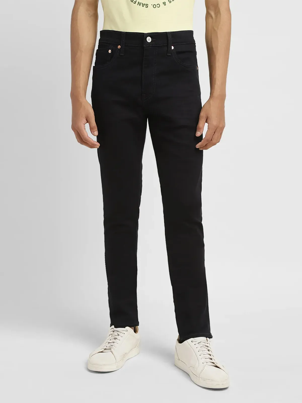 LEVIS 512 slim tapered fit black solid jeans