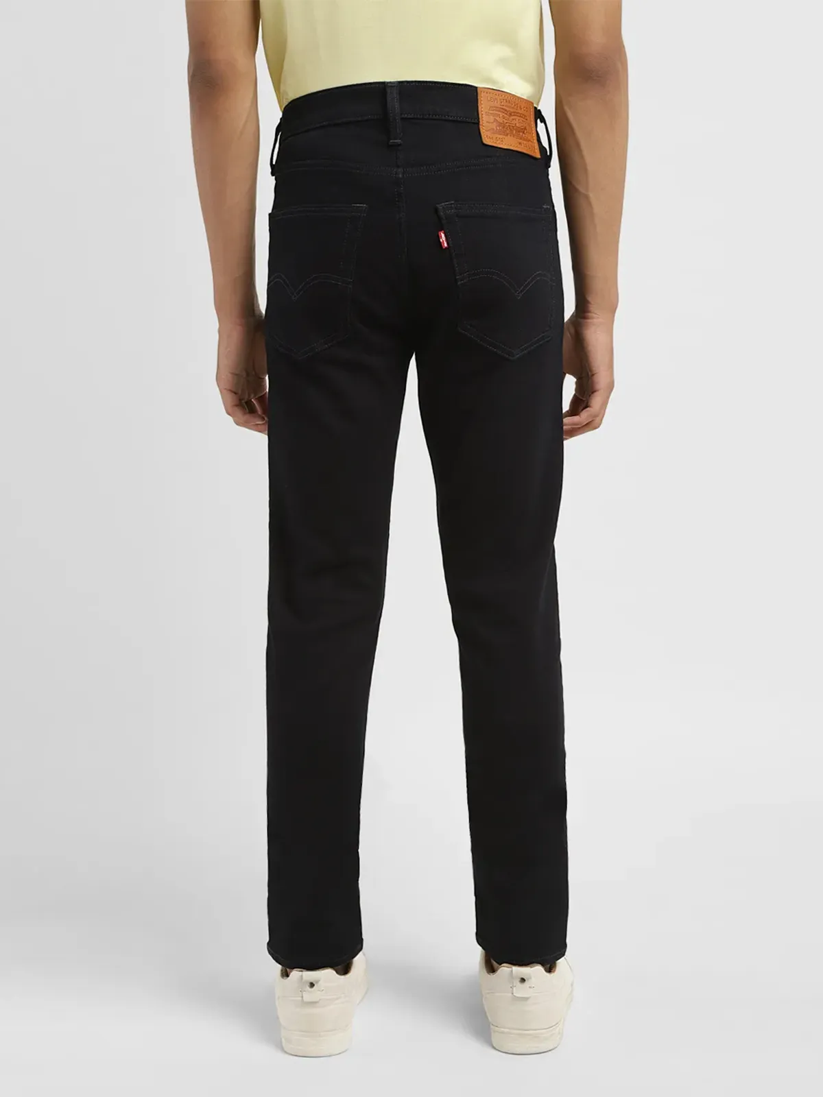 LEVIS 512 slim tapered fit black solid jeans