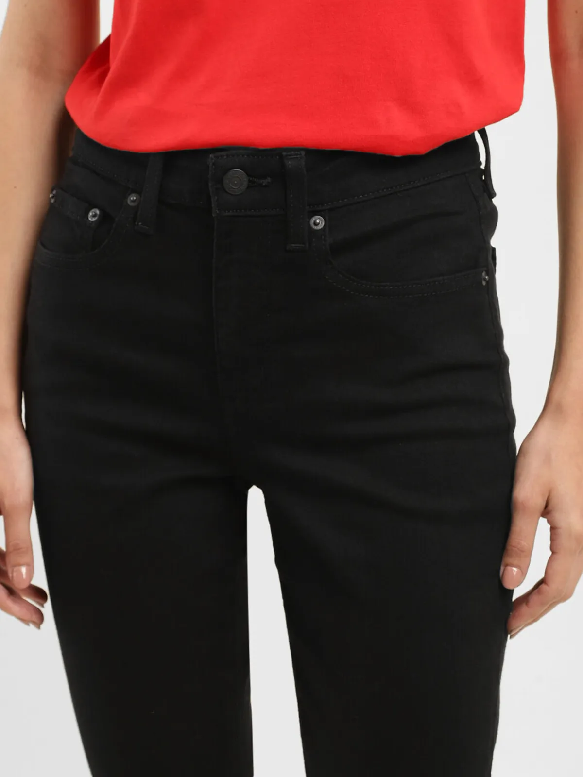 Levis black solid 721 high rise skinny