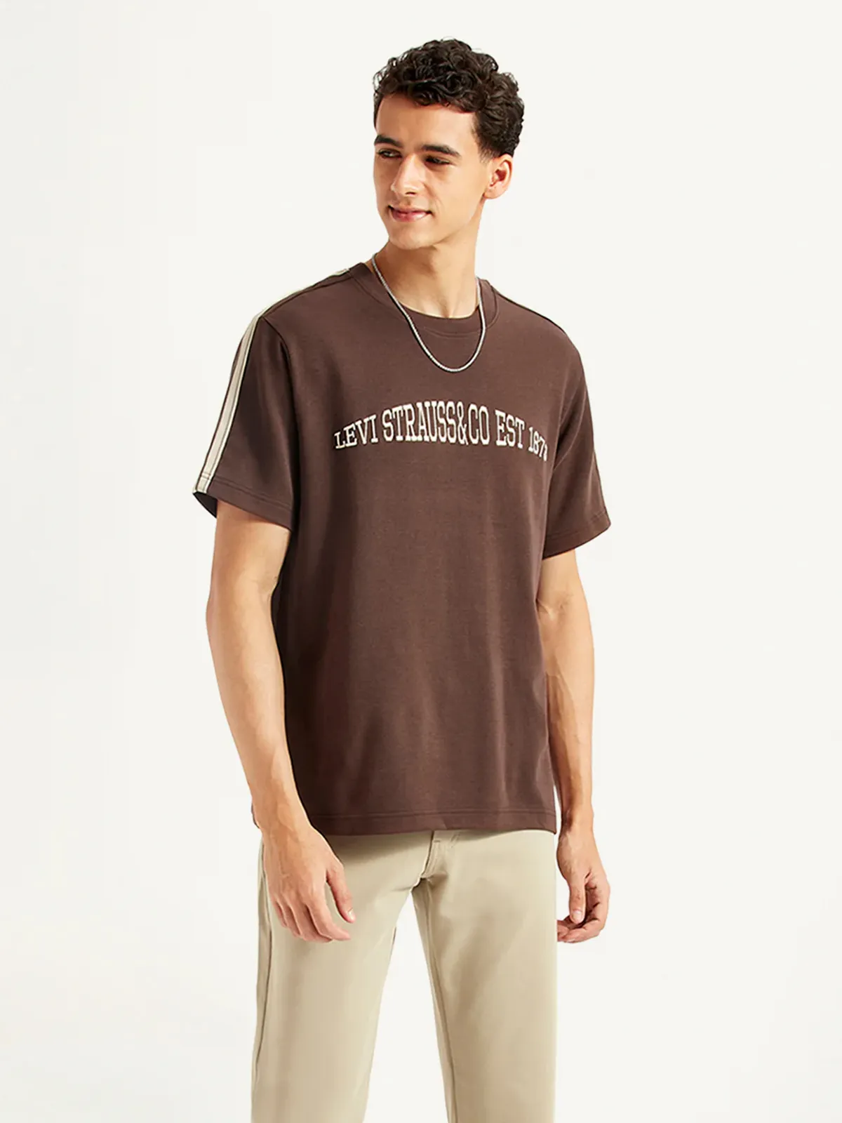 LEVIS classic brown slim fit t-shirt for men