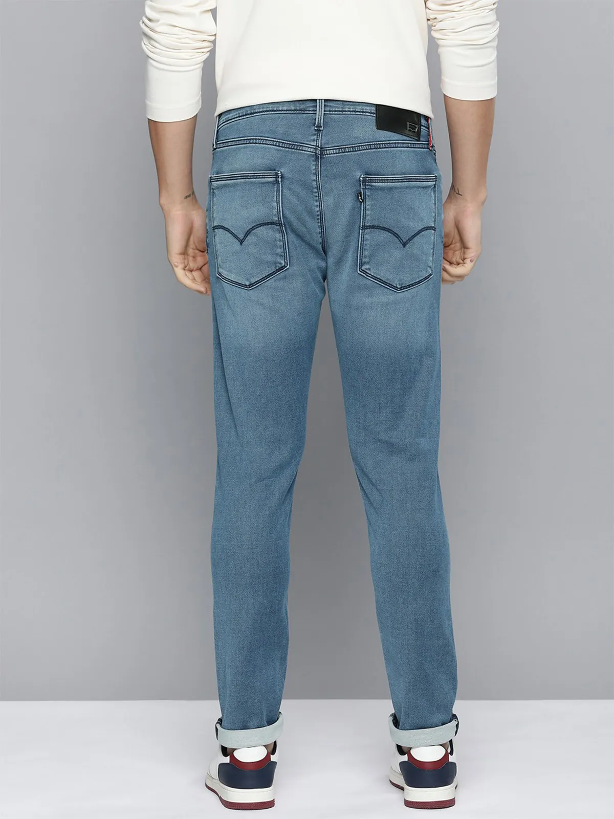 LEVIS light blue washed jeans