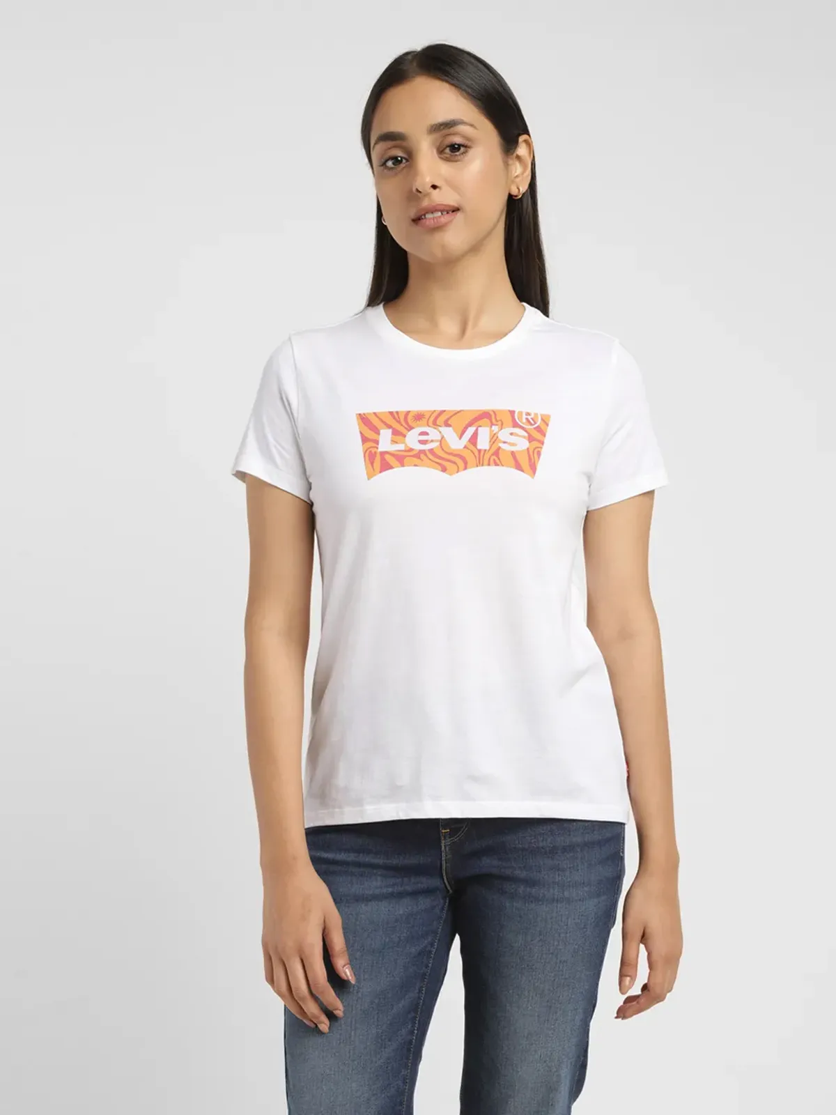 Levis white cotton half sleeves t shirt