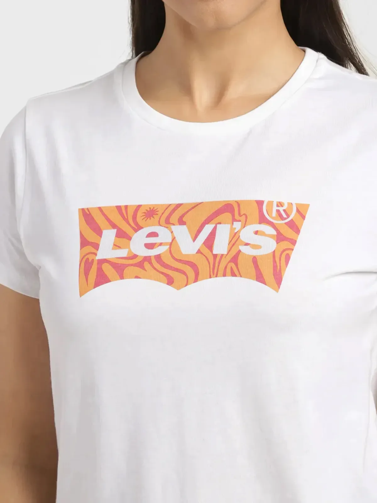 Levis white cotton half sleeves t shirt